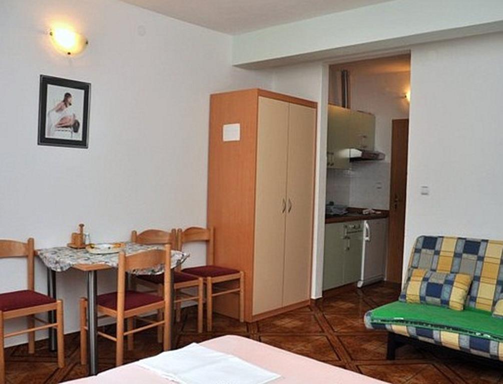 Riva Apartments Živogošće Buitenkant foto